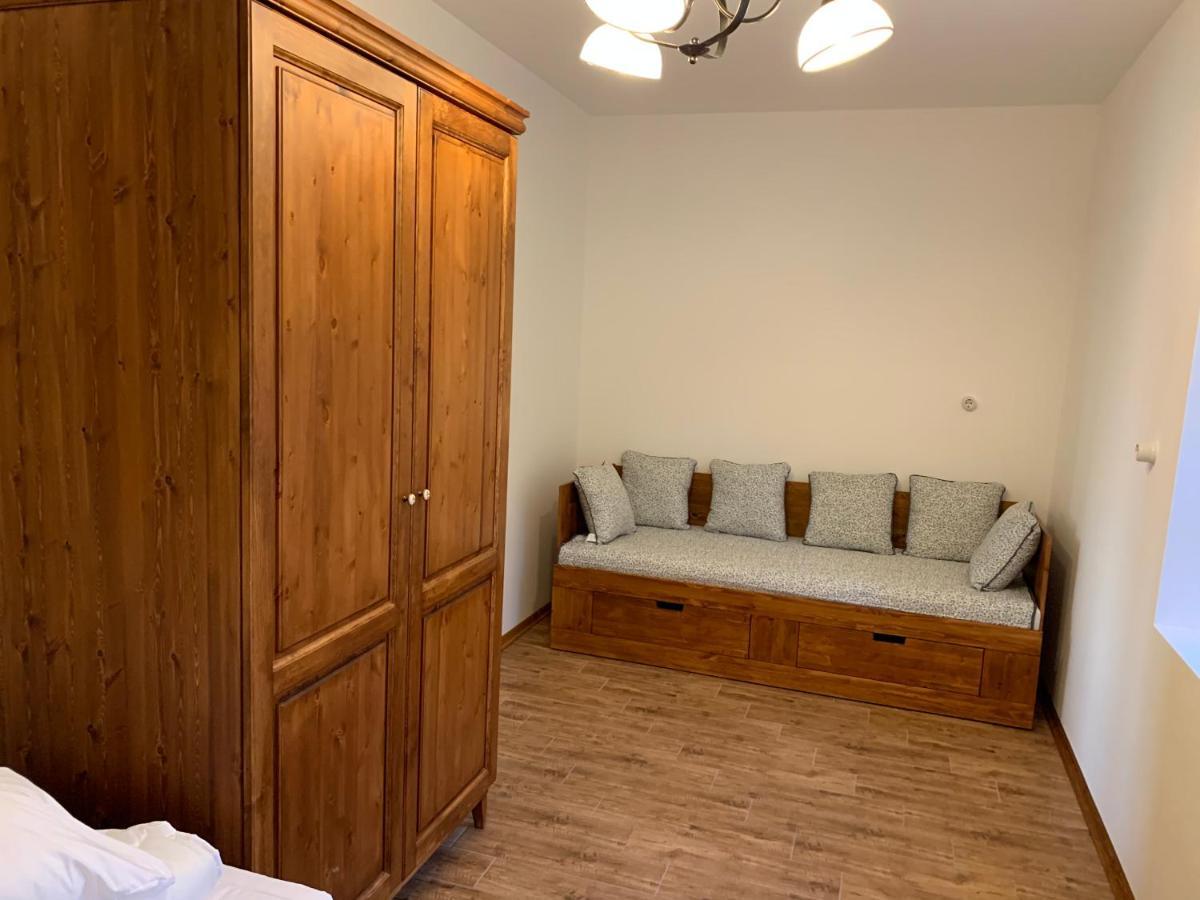 Szazesztendos Reveszhaz Apartman Szigetmonostor Exterior photo